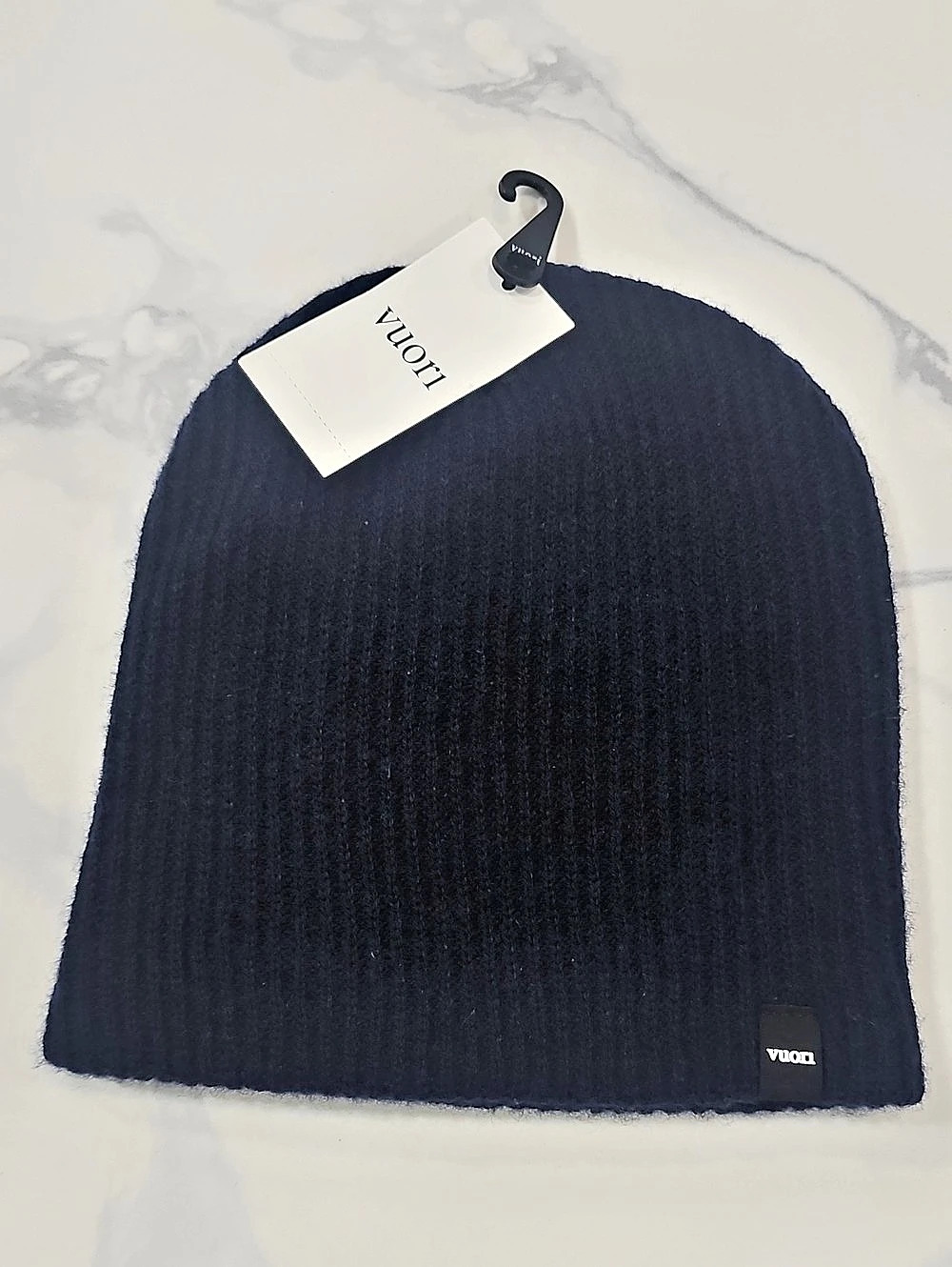 Aritzia Manchester Beanie Ribbed Knit Beanie in Navy NWT